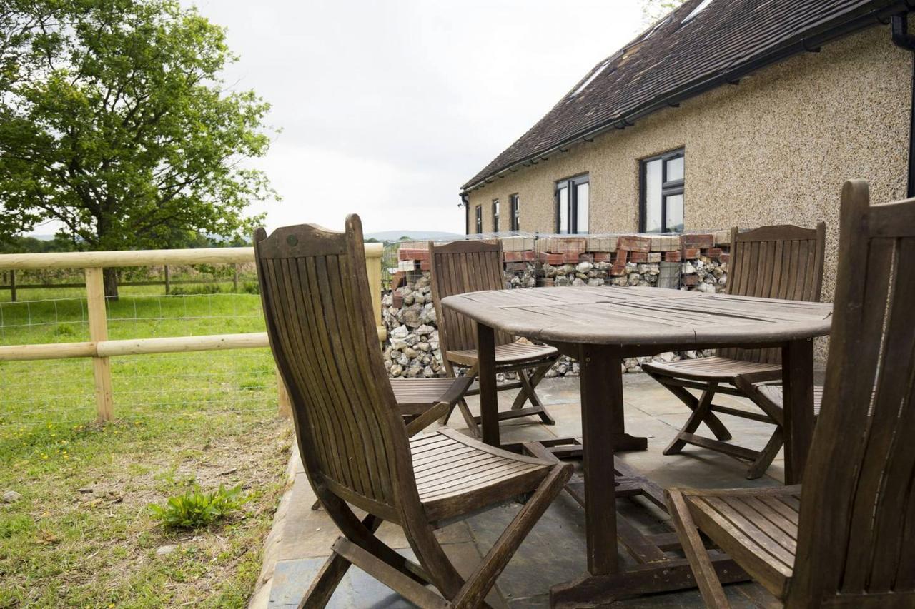 North Cottage - Country Retreat In The Heart Of Sussex -Twineham Exterior photo